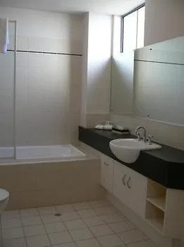 Rnr Sturt Holiday Home Аделаида Апартаменты